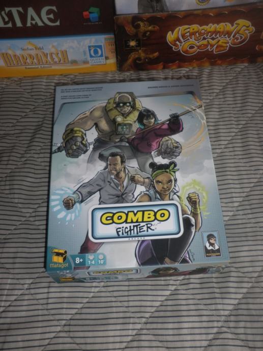 COMBO FIGHTER - društvena igra / board game do 4 igrača