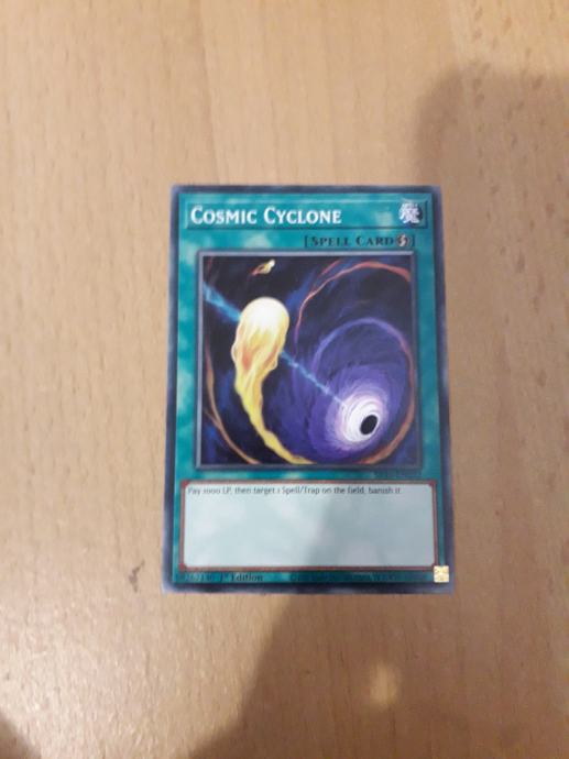 Yu gi oh card: Cosmic Cyclone SR10-EN032 (C)