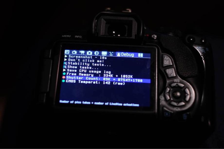 Canon 600d отключить дисплей