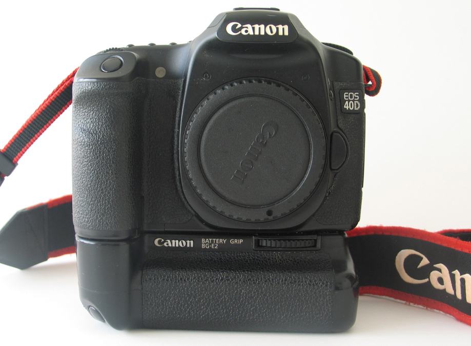 CANON EOS 40D + BATTERY GRIP BG-E2