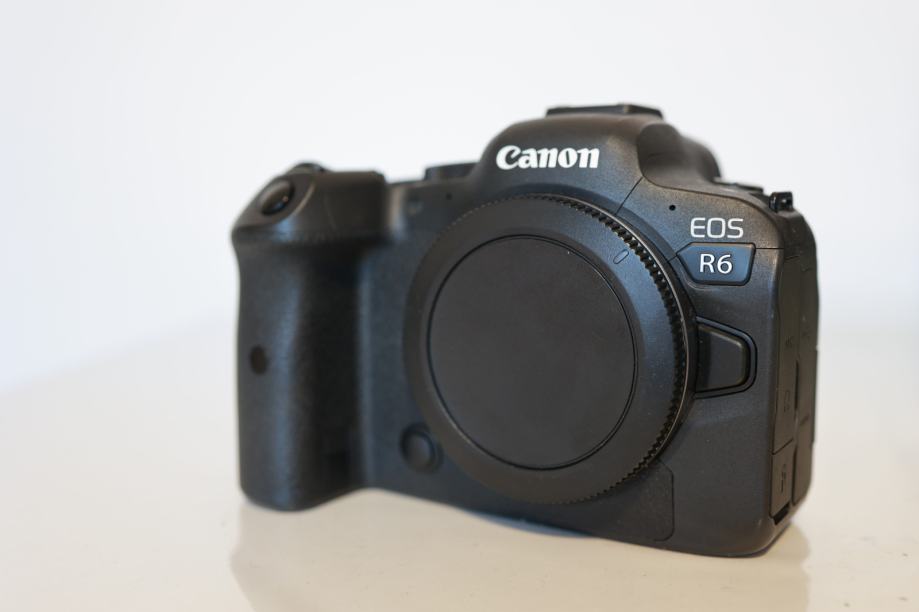 Canon EOS R6