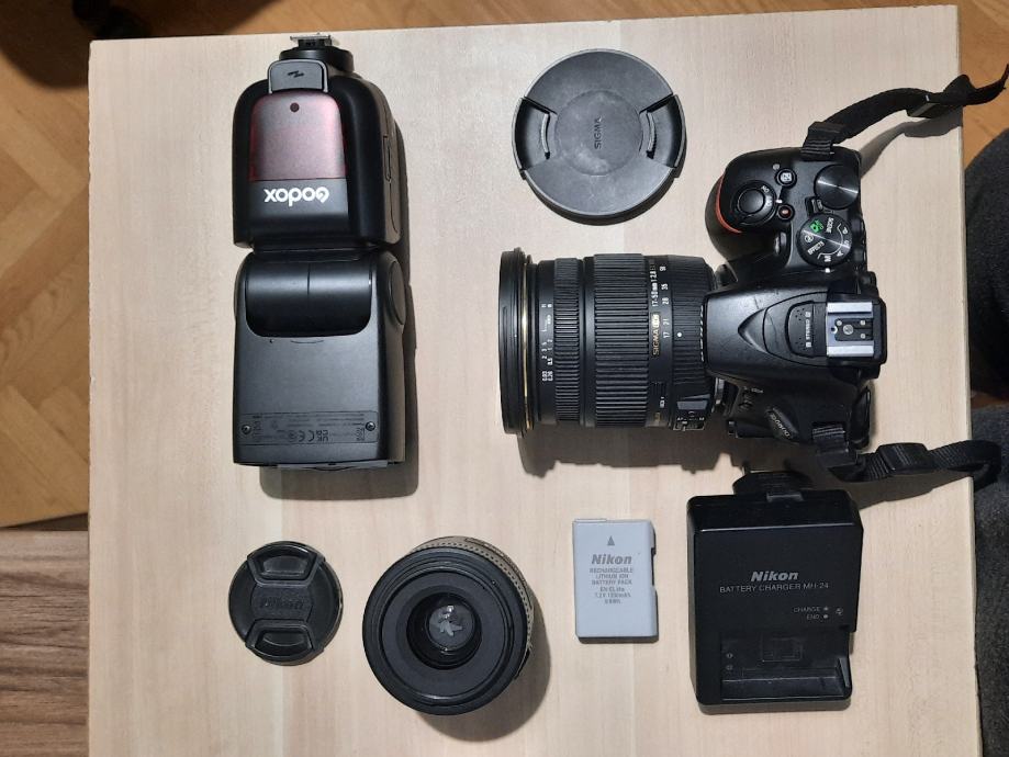 Nikon D5600 SET + brdo opreme