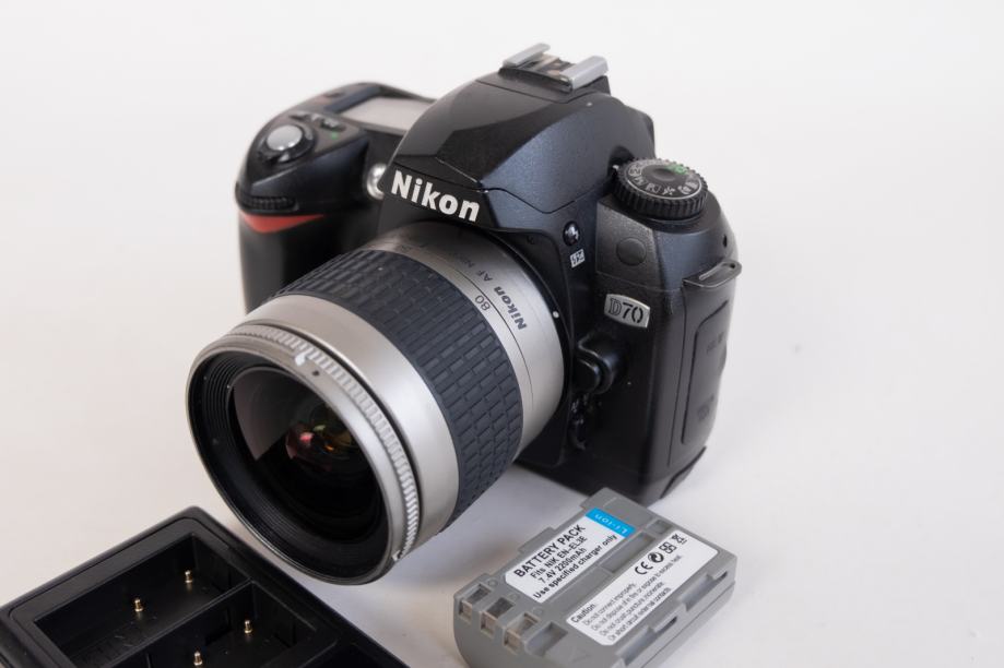 Nikon D70 + Nikkor 28-80 + accessory