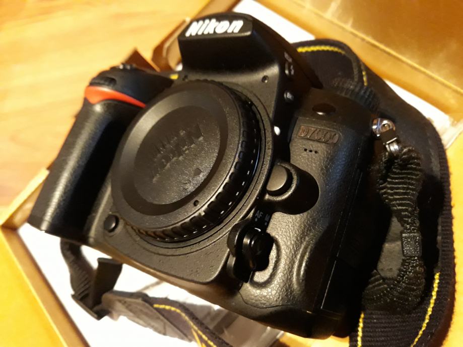 Nikon D7000