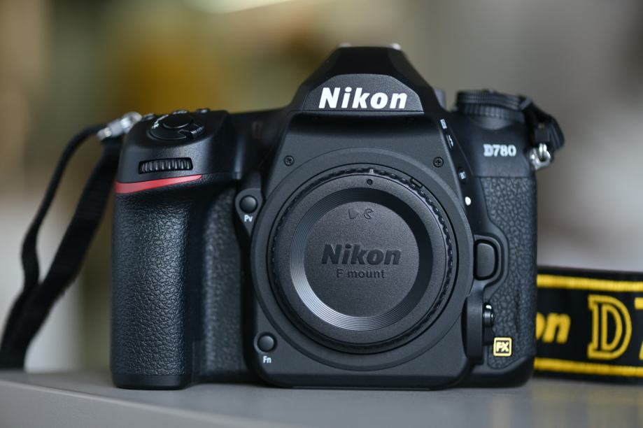 Nikon D780 - MINT Garancija