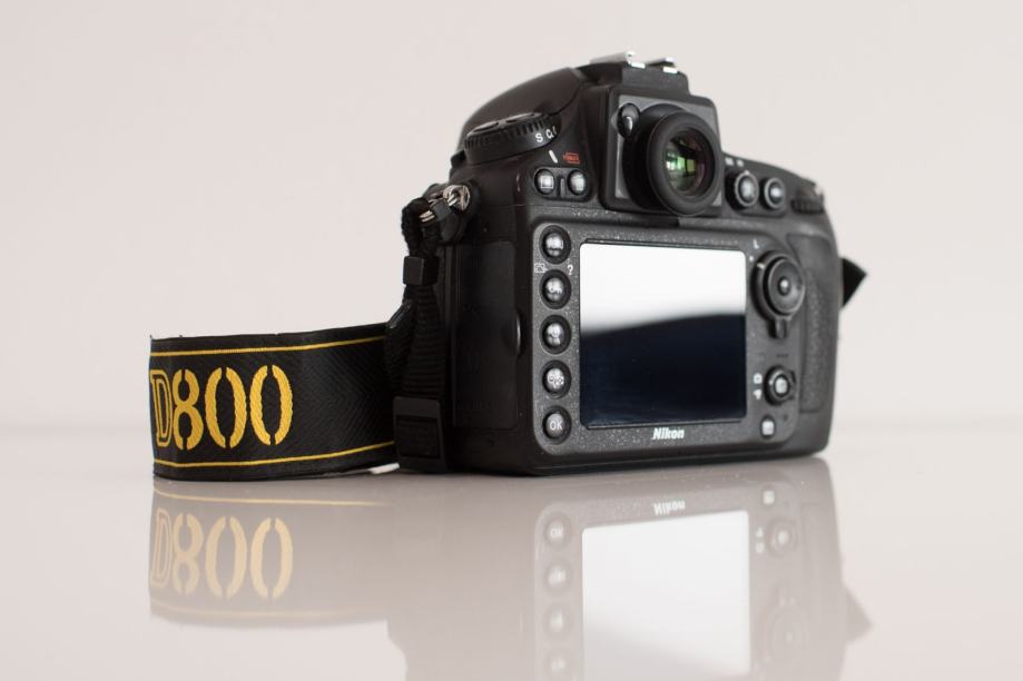 Nikon D800 + Grip