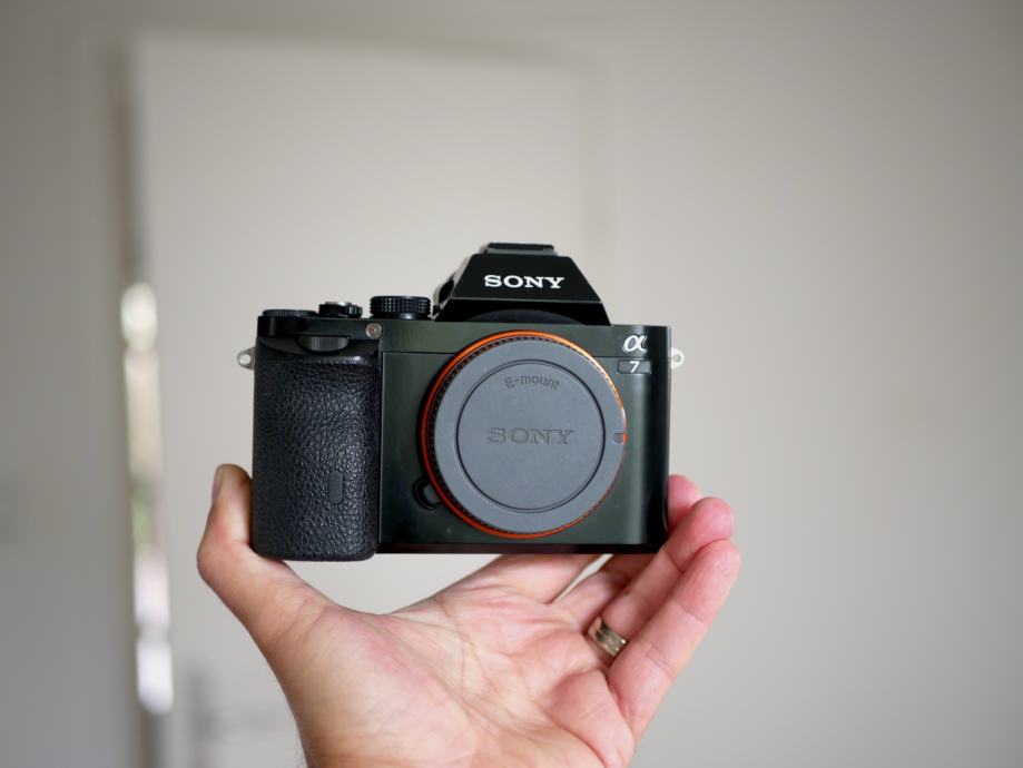 Sony A7 + 16gb + M42...24 mpx Full Frame mirrorless