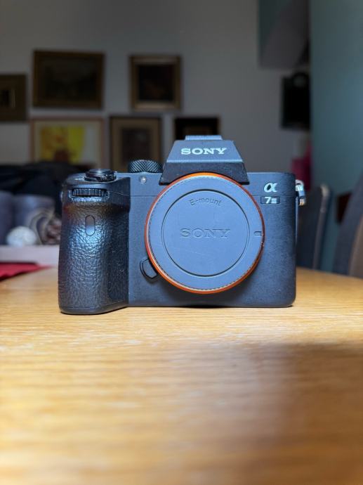 Sony Alpha 7 iii body, Full frame, MINT vrhunsko stanje!