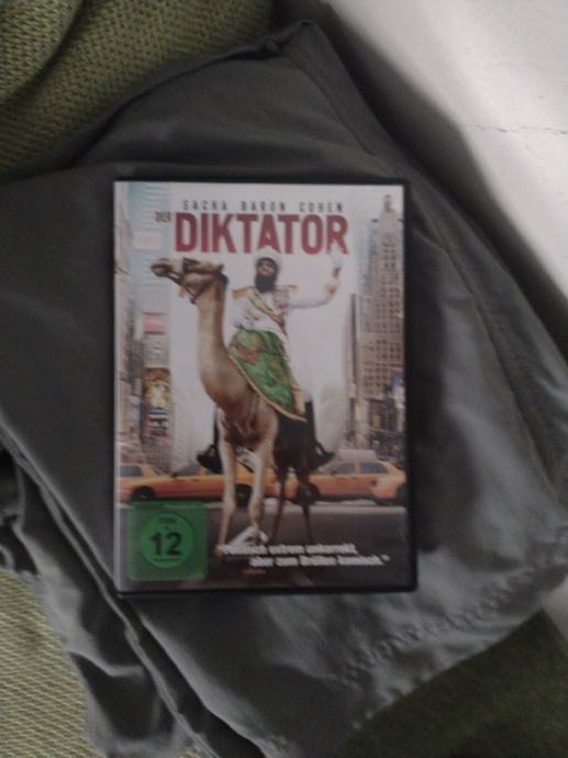 DER DIKTATOR SACHA BARON COHEN FSK ab 12 freigegeben DVD - VIDEO Engl.