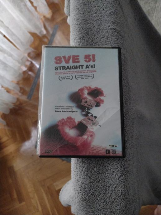 SVE 5! STRAiGHT A's! Lidija Šunjerga režija Dana Budisavljević DVD 4:3