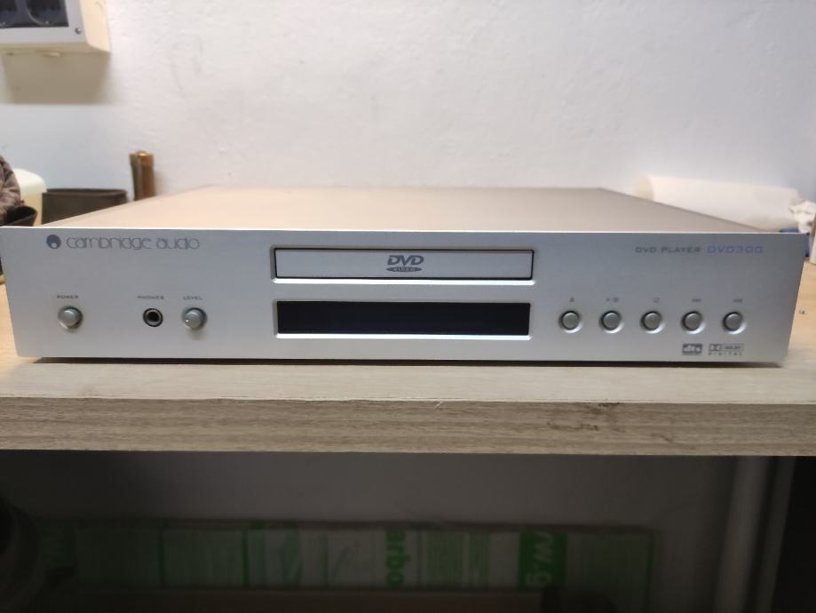 Cambridge audio cd dvd player dvd300 prodajem