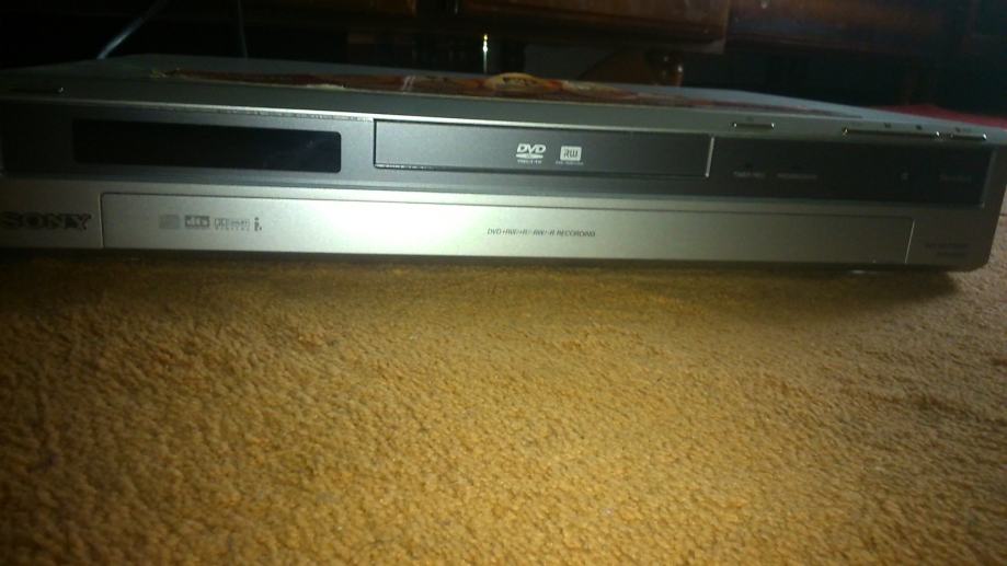 DVD recorder Sony RDR-GX210