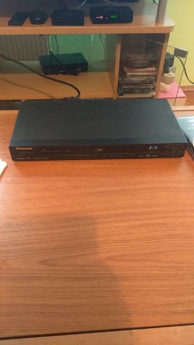 DVD player