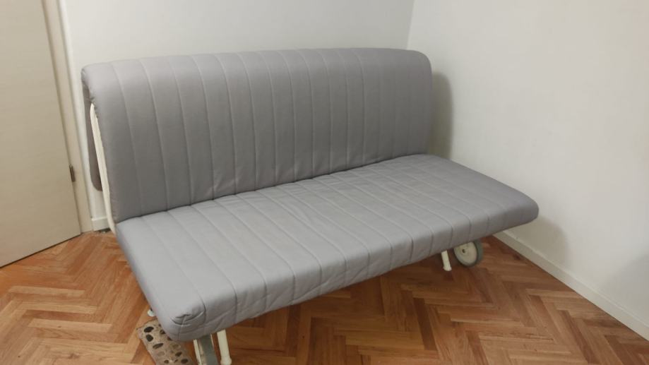 IKEA Dvosjed na razvlačenje 160 x 200, ormar gratis (IKEA)