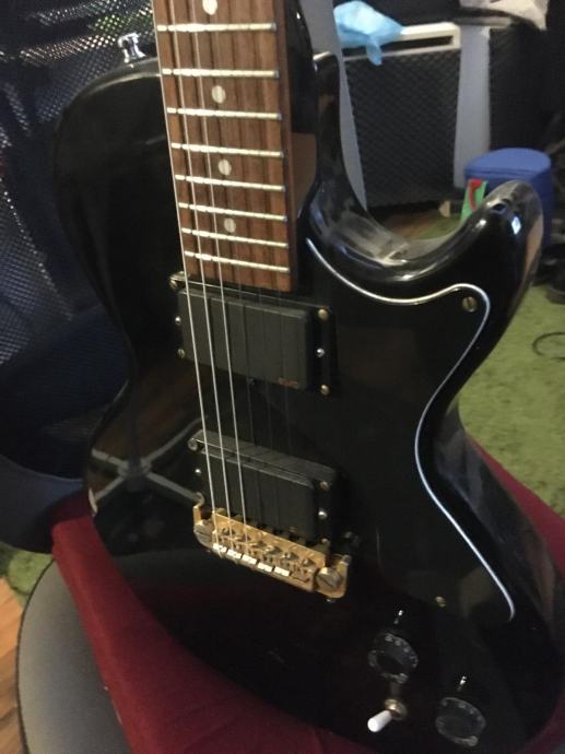 Epiphone Junior Gibson sa EMG pickupovima