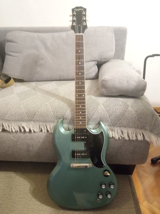 Epiphone SG special faded pelham blue