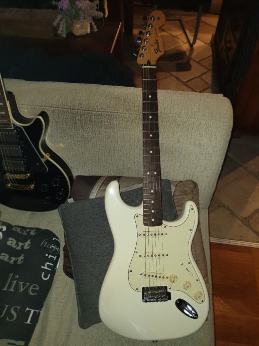 Fender stratocaster MIM standard