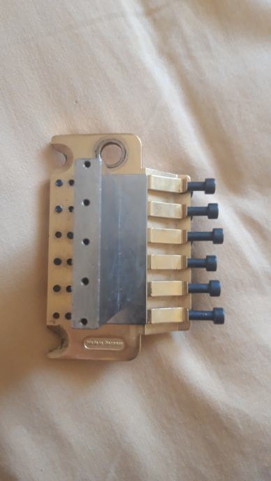 Floyd Rose tremolo block 42mm