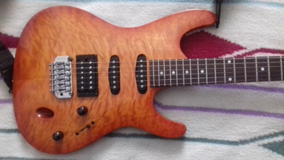 IBANEZ SA 260