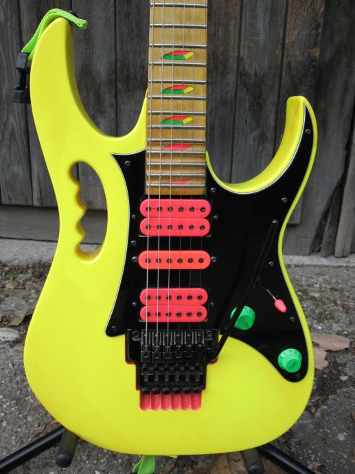 Ibanez JEM 777 DY- Desert Yellow 1990.