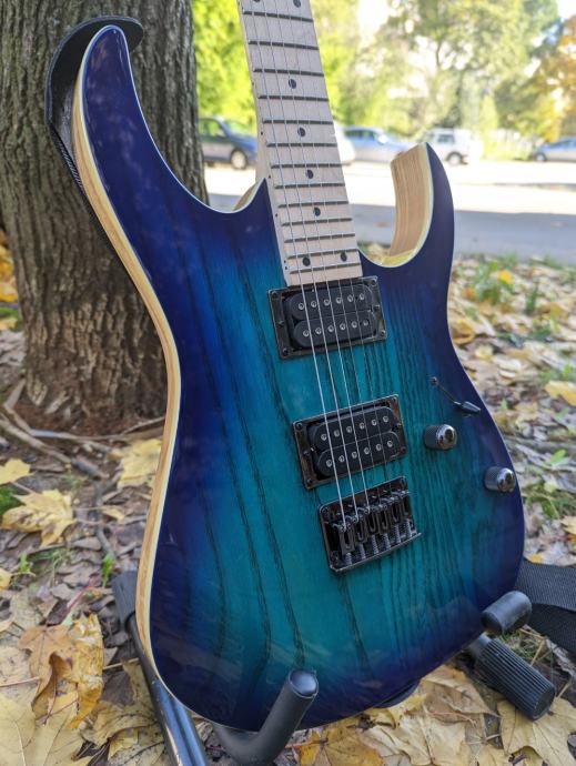 Ibanez RG421 AHM - skoro nova električna gitara