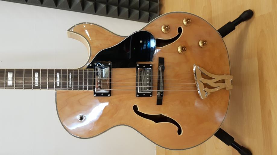 WASHBURN J3 JAZZ/ROCKABILLY GITARA