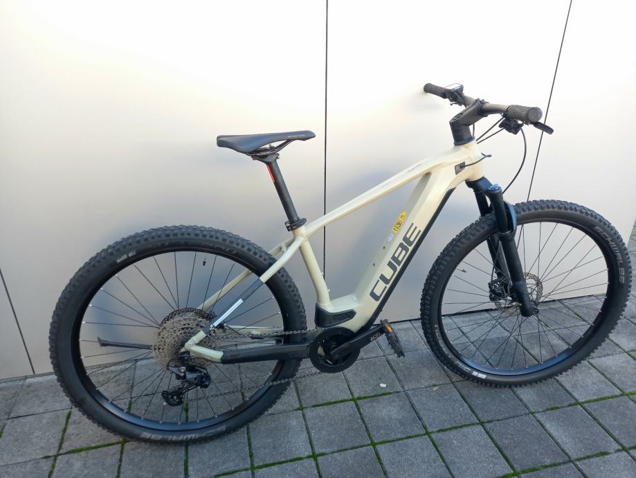 CUBE ebike racun, kljucevi punjac