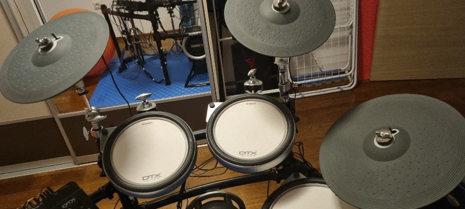 Yamaha DTX 700 set + poklon Mapex Pro M set