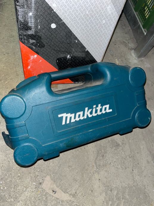 Makita 6722d