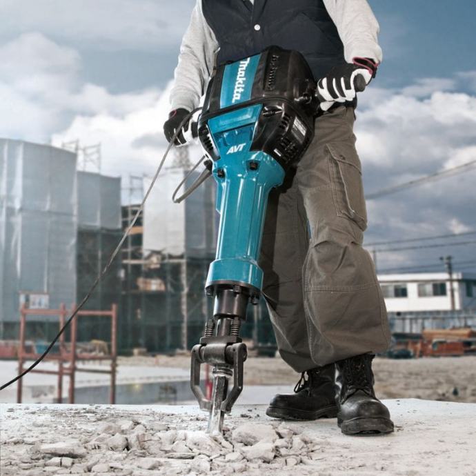 MAKITA UDARNI ČEKIČ HM1812 2000W 72,8J/31,1KG