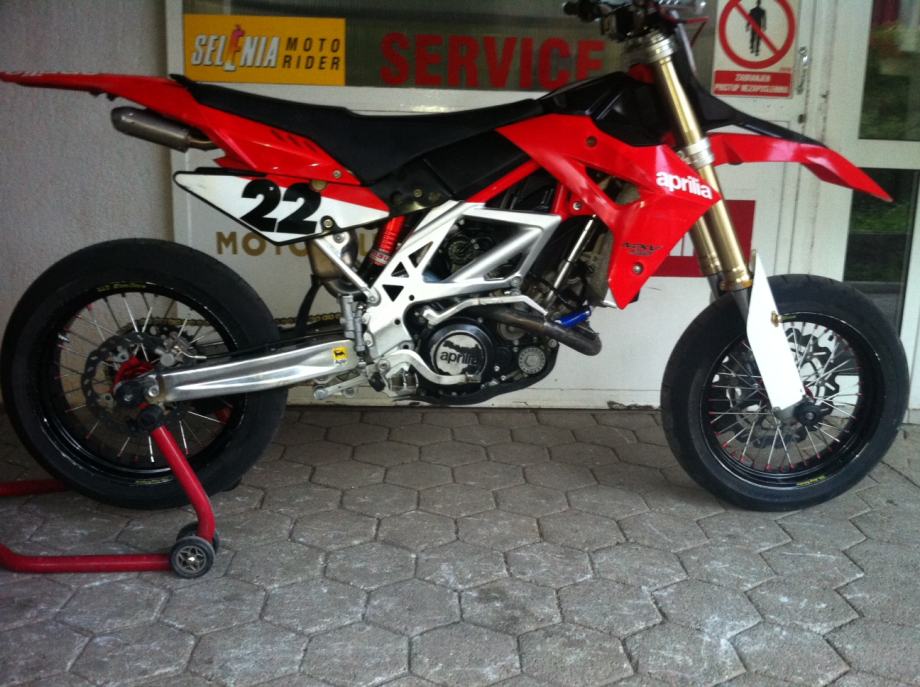 Aprilia MXV 450 SUPERMOTO MOTOCROSS 2010 god.