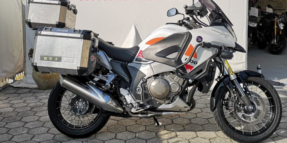 Honda vfr 1200x crosstourer