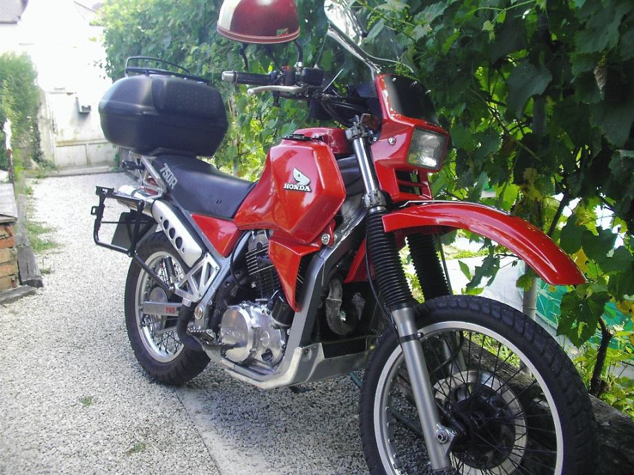 Honda xlv 750