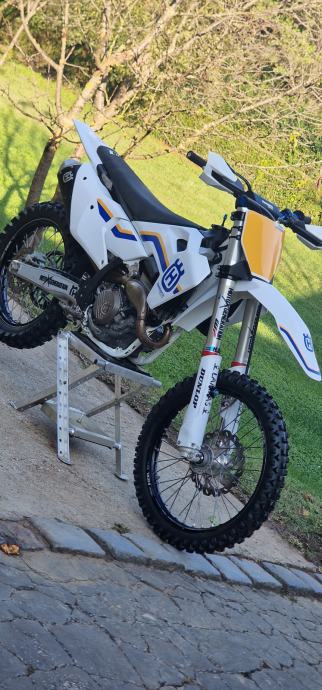 Husqvarna Fc 250 heritage, 2023 god.