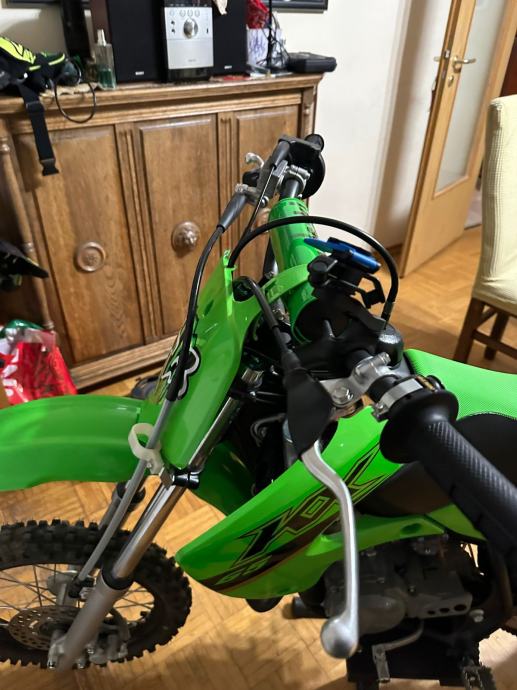 Kawasaki kx65, 2022 god.