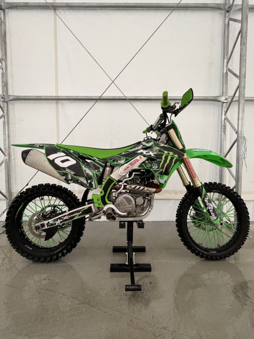 Kawasaki KXF 450 450 cm3, 2015 god.