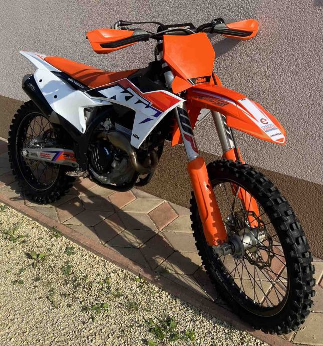 KTM SXF 250 cm3, 2023 god.