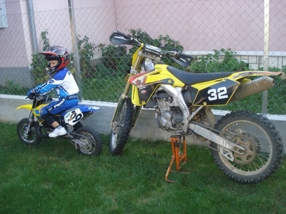 Suzuki Cross 450RMZ 450 cm3, 2007 god.