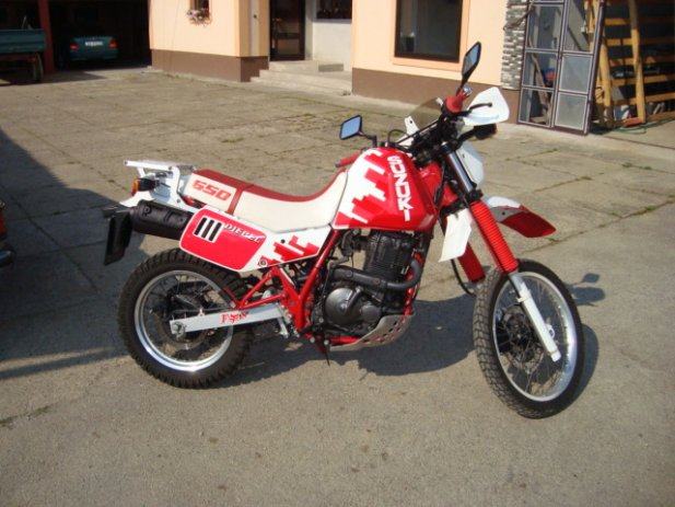 Suzuki djebel 650