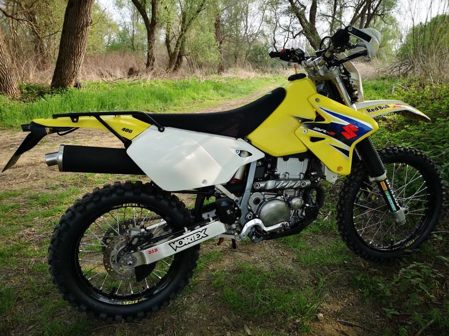 Suzuki drz 400 e