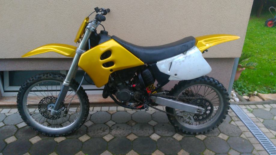 Suzuki RM 125, 1997 god.