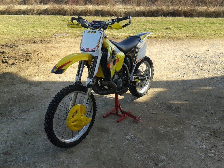 Suzuki RM 250 250 cm3, 1997 god.