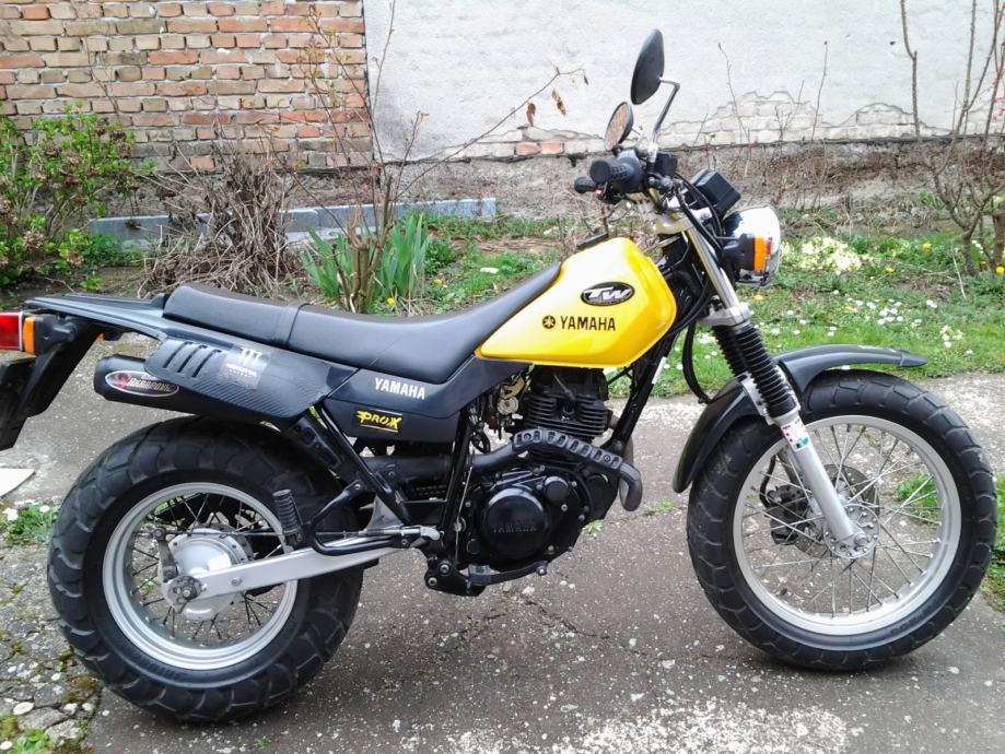 Yamaha tw250