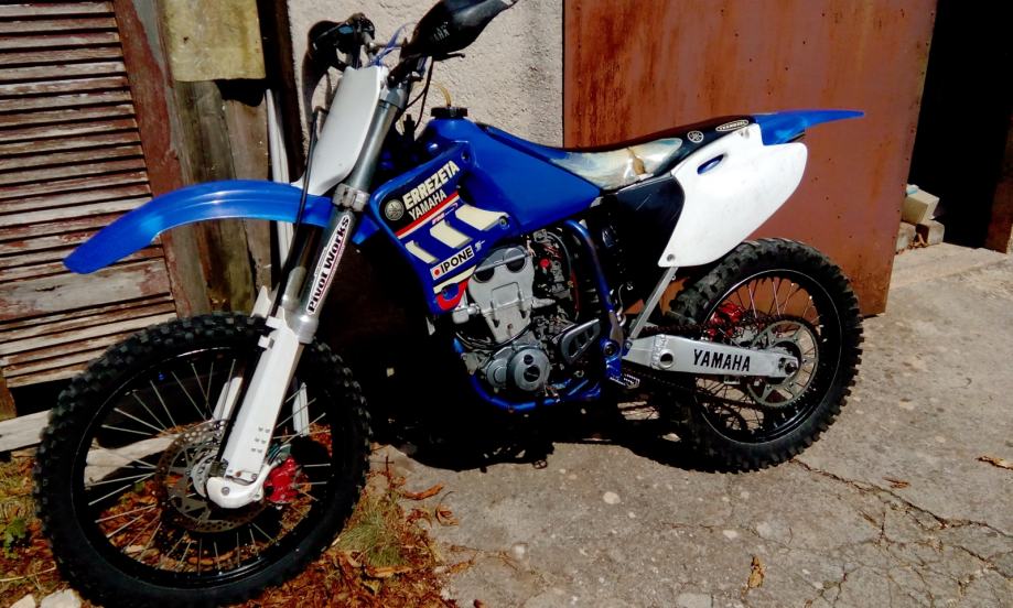 Yamaha yz426f, 2002 god.