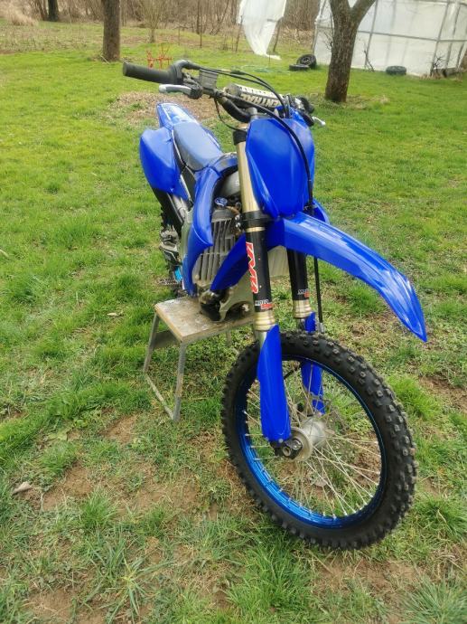 Yamaha YZF 450 cm3, 2018 god.