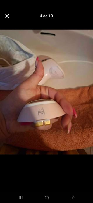 Prodajem Philips Lumea 9900S, koristena 3,4 puta.