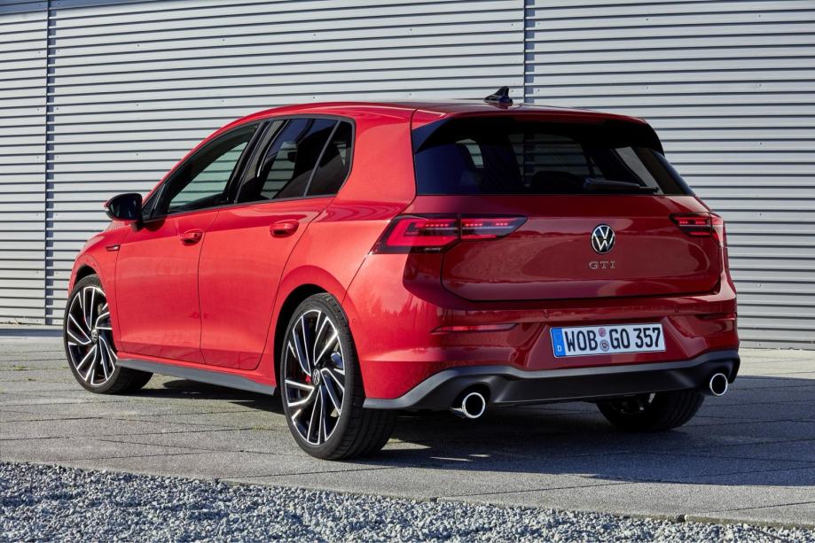 PRODAJEM STOPOVE ZA VW GOLF 8GTi