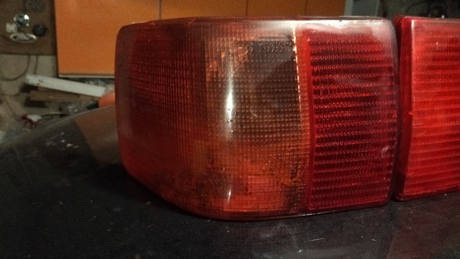 Audi 80 avant karavan zadnje lampe