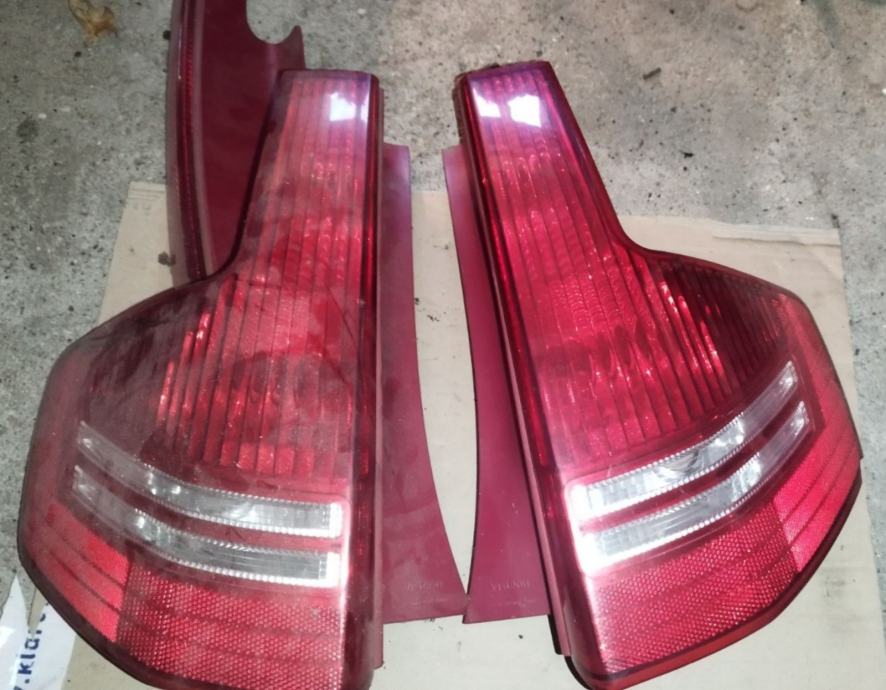 Citroen C4 zadnje lampe