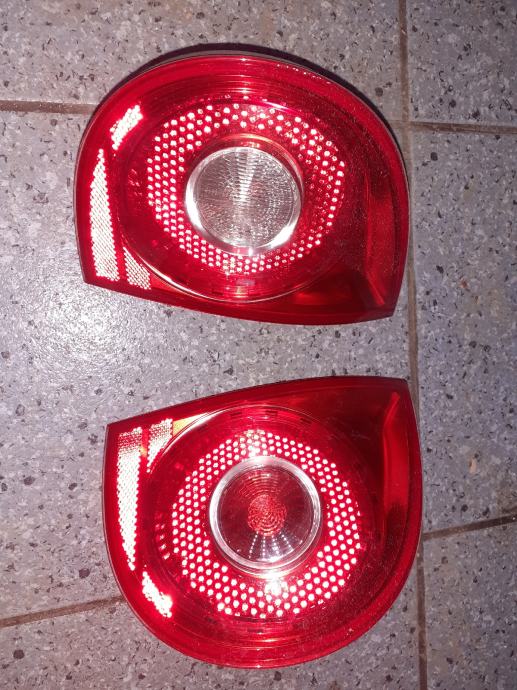 golf 5 zadnje lampe